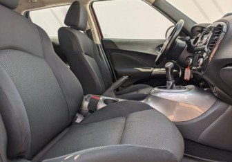 Подержанный автомобиль Nissan Juke 2011 года (10 фото)