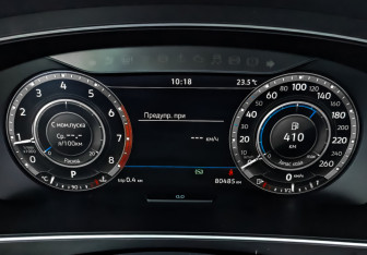 Подержанный автомобиль Volkswagen Tiguan 2018 года (16 фото)