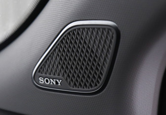 Подержанный автомобиль Omoda C5 2023 года (16 фото)