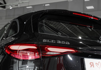 Новый Mercedes-Benz GLC Coupe 2025 (11 фото)