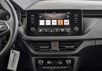 Подержанный автомобиль Skoda Rapid Liftback 2022 года (17 фото)