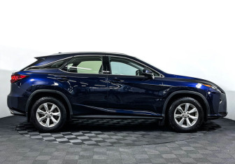 Подержанный автомобиль Lexus RX 2017 года (4 фото)