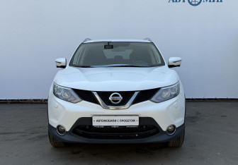 Подержанный автомобиль Nissan Qashqai 2018 года (2 фото)