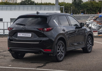Подержанный автомобиль Mazda CX-5 2018 года (5 фото)