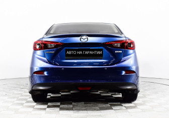 Подержанный автомобиль Mazda 3 Sedan 2016 года (6 фото)