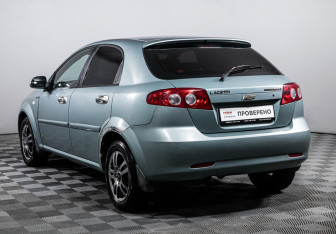 Подержанный автомобиль Chevrolet Lacetti Hatchback 2008 года (7 фото)