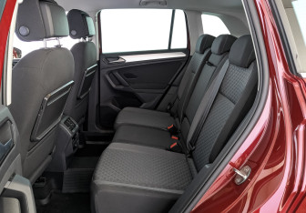 Подержанный автомобиль Volkswagen Tiguan 2017 года (18 фото)
