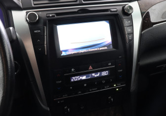 Подержанный автомобиль Toyota Camry Sedan 2016 года (11 фото)