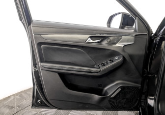 Подержанный автомобиль Haval Jolion 2022 года (19 фото)