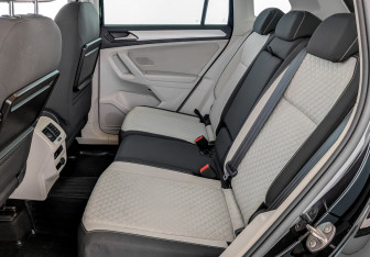 Подержанный автомобиль Volkswagen Tiguan 2017 года (12 фото)