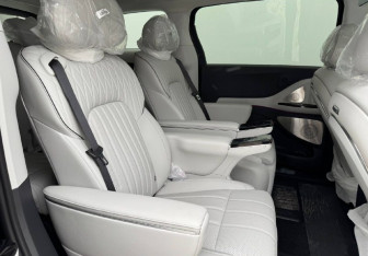 Новый Voyah Dream 2025 (11 фото)