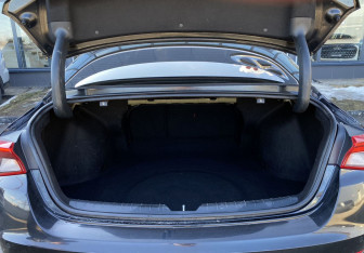 Подержанный автомобиль Kia K5 2020 года (9 фото)