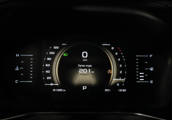 Подержанный автомобиль Geely Atlas Pro 2023 года (11 фото)