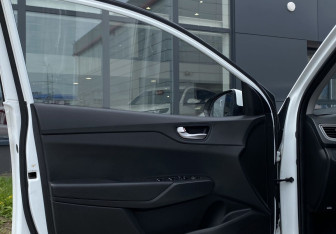 Подержанный автомобиль Hyundai Solaris Sedan 2020 года (16 фото)