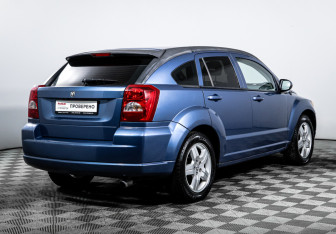 Подержанный автомобиль Dodge Caliber 2007 года (5 фото)