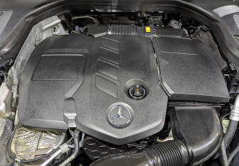 Подержанный автомобиль Mercedes-Benz GLC Coupe 2021 года (9 фото)