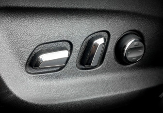 Подержанный автомобиль Exeed TXL 2023 года (21 фото)