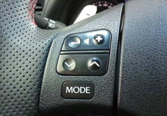 Подержанный автомобиль Lexus IS Sedan 2008 года (16 фото)