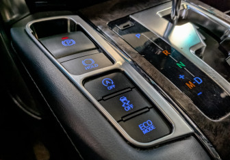 Подержанный автомобиль Toyota Alphard 2019 года (28 фото)