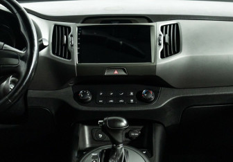 Подержанный автомобиль Kia Sportage 2015 года (10 фото)