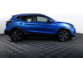 Подержанный автомобиль Nissan Qashqai 2020 года (4 фото)