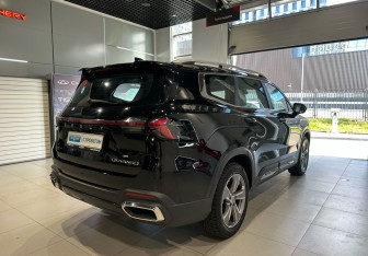 Подержанный автомобиль Geely Okavango 2024 года (4 фото)