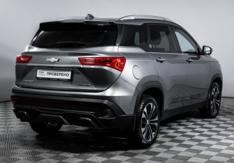 Подержанный автомобиль Chevrolet Captiva 2022 года (5 фото)