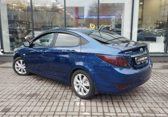 Подержанный автомобиль Hyundai Solaris Sedan 2015 года (6 фото)