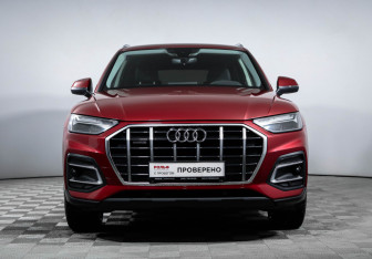 Подержанный автомобиль Audi Q5 2021 года (2 фото)