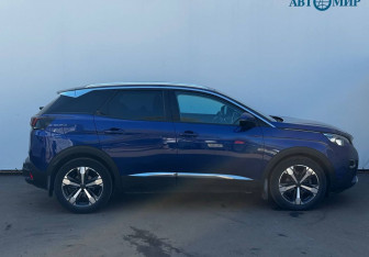 Подержанный автомобиль Peugeot 3008 2017 года (4 фото)