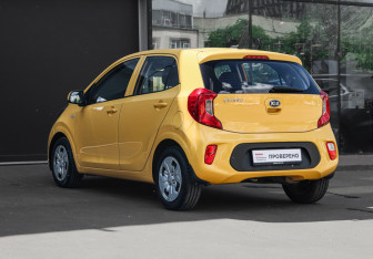 Подержанный автомобиль Kia Picanto 2021 года (6 фото)
