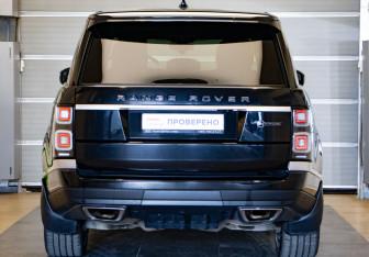 Подержанный автомобиль Land Rover Range Rover 2021 года (5 фото)