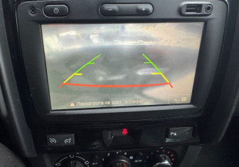 Подержанный автомобиль Renault Duster 2016 года (12 фото)