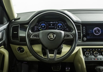 Подержанный автомобиль Skoda Kodiaq 2019 года (12 фото)