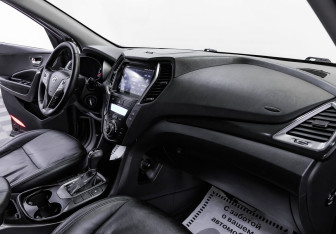 Подержанный автомобиль Hyundai Santa Fe 2014 года (7 фото)
