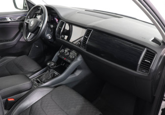 Подержанный автомобиль Skoda Kodiaq 2020 года (10 фото)
