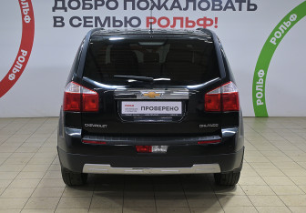 Подержанный автомобиль Chevrolet Orlando 2014 года (5 фото)