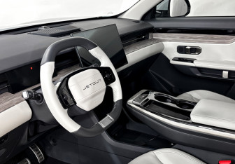 Подержанный автомобиль Jetour Dashing 2023 года (14 фото)