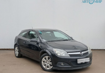 Подержанный автомобиль Opel Astra Hatchback 2008 года (3 фото)