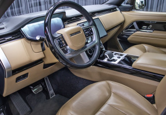 Подержанный автомобиль Land Rover Range Rover 2023 года (16 фото)