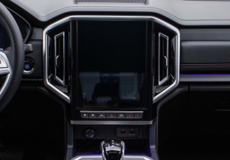 Подержанный автомобиль JAC T9 2024 года (12 фото)