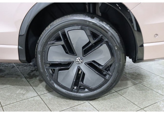 Новый Volkswagen Tiguan 2025 (13 фото)