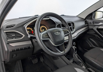 Подержанный автомобиль LADA (ВАЗ) Vesta Sedan 2024 года (16 фото)