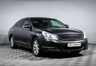 Подержанный автомобиль Nissan Teana 2009 года (3 фото)