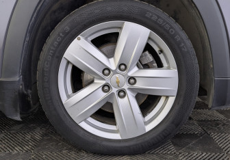 Подержанный автомобиль Chevrolet Orlando 2012 года (12 фото)