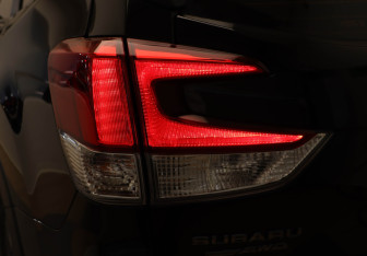 Подержанный автомобиль Subaru Forester Suv 2021 года (27 фото)