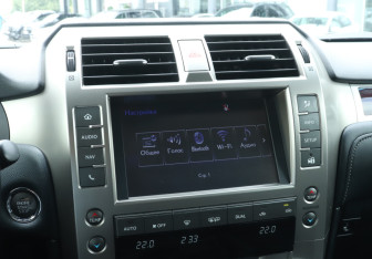 Подержанный автомобиль Lexus GX 2016 года (17 фото)