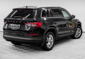 Подержанный автомобиль Skoda Kodiaq 2019 года (5 фото)