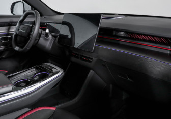 Подержанный автомобиль Jetour Dashing 2023 года (9 фото)