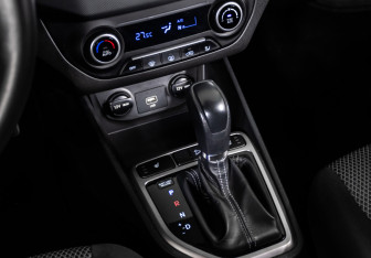Подержанный автомобиль Hyundai Creta 2021 года (18 фото)